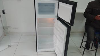 Heladera Marca Midea Modelo Mdrt294fgg28 Usado En Buen Estado Litros 300 Acc 2 Puertas3 Divisorias De CristalVerdulera3 Porta Envaes Por La Puerta1 Parrilla En El CongeladorLuz Interna